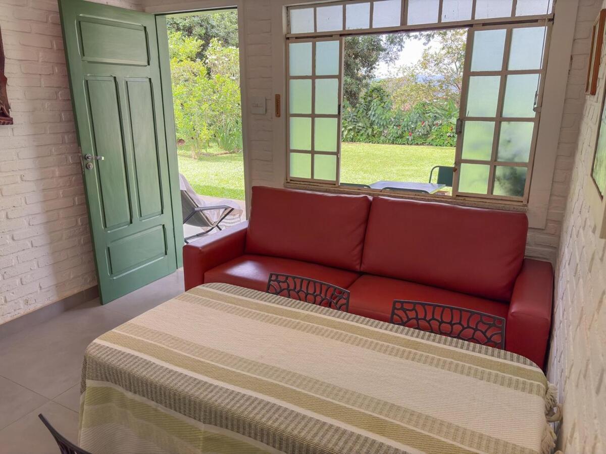 Cottage house อิตาอูนา ภายนอก รูปภาพ